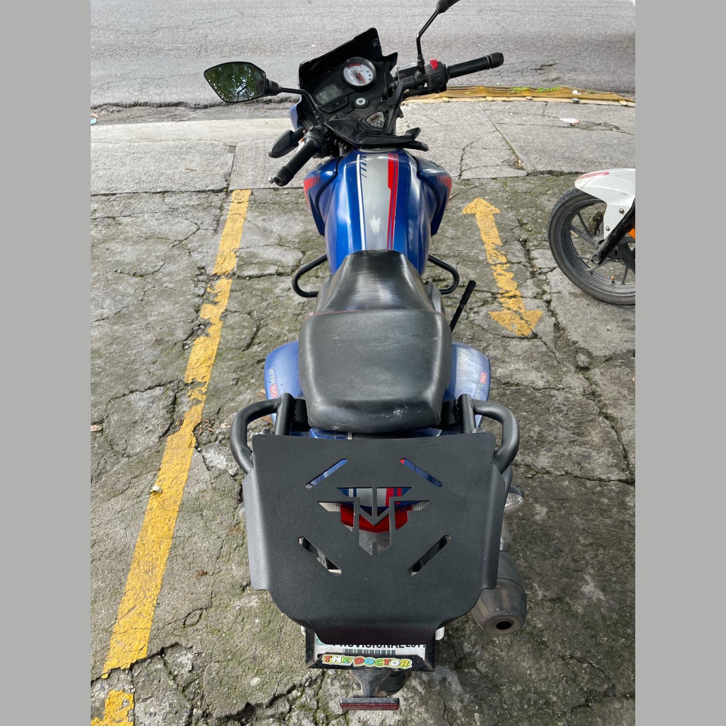 Parrilla TVS Apache RTR 160 2V