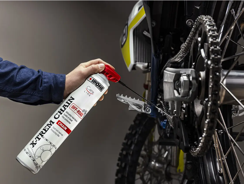 Kit IPONE Chain Care / limpieza y lubricacion de cadena
